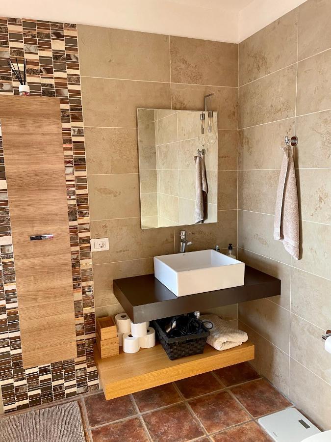 Villa Consuelo - Quiet Location Close to Resorts Buzanada Esterno foto